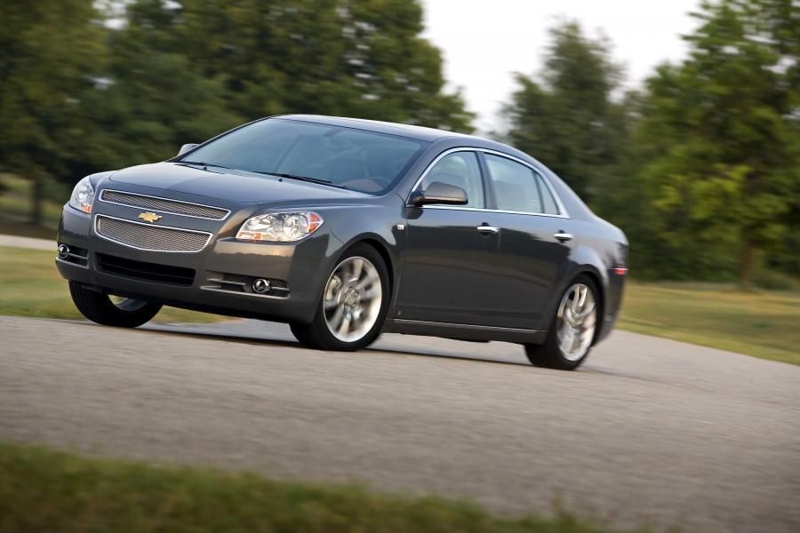  Chevrolet Malibu 2008 года  (фото 39 из 178)